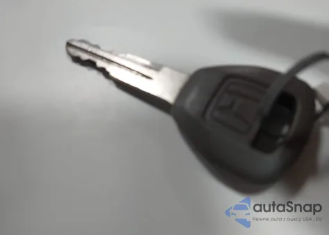 2001 Honda Accord 3.0 Ex from USA, damaged, VIN 1HGCG16551A005936